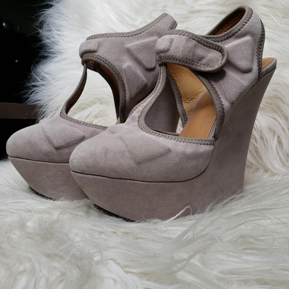 L.A.M.B. Gwen Stefani Lilac Suede Platform Mary Jane Heels 36.5